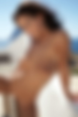 www.Errotica-Archives.com/0058 - Bikini/angel_s16_0066_l.JPG